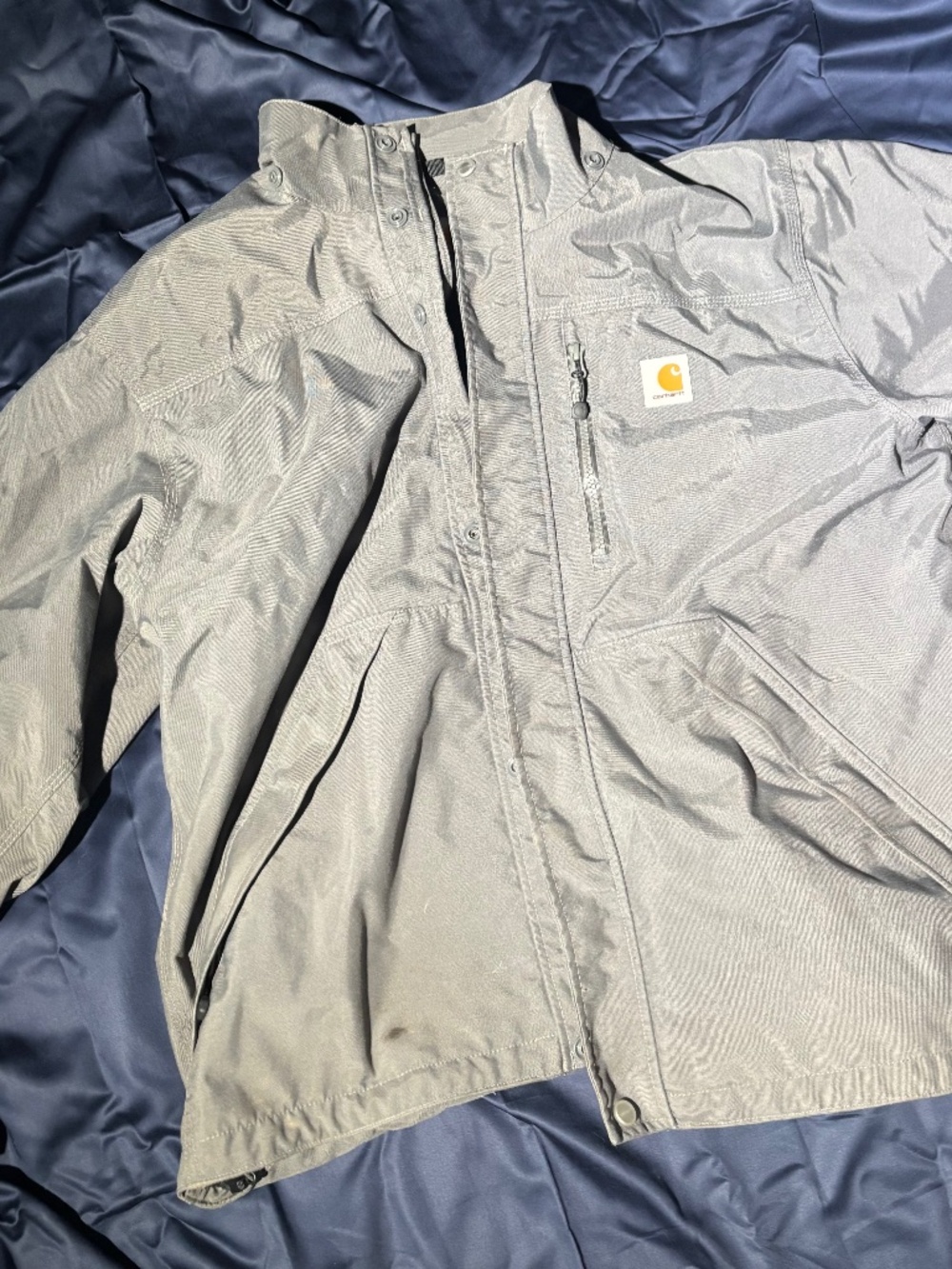 Men's Medium Carhartt Storm Defender